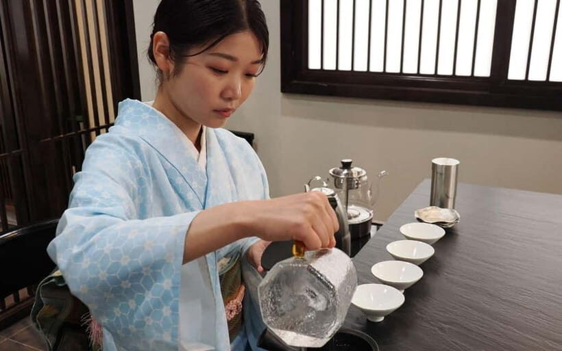 Tokyo: Traditional Tea Ceremony with a Tea Master - Seasonal wagashi from Ougiya: the sweet that teaches restraint