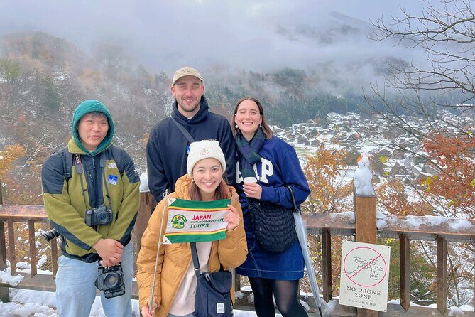 World Heritage Shirakawa-go and Experience Tours from Kanazawa - Wagashi-making at the Ishikawa local center: a souvenir you eat