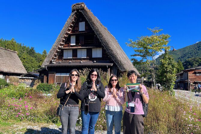 World Heritage Shirakawa-go and Experience Tours from Kanazawa - Gold leaf at Kanazawa Bikazari Asano: learning a craft with real wow-factor