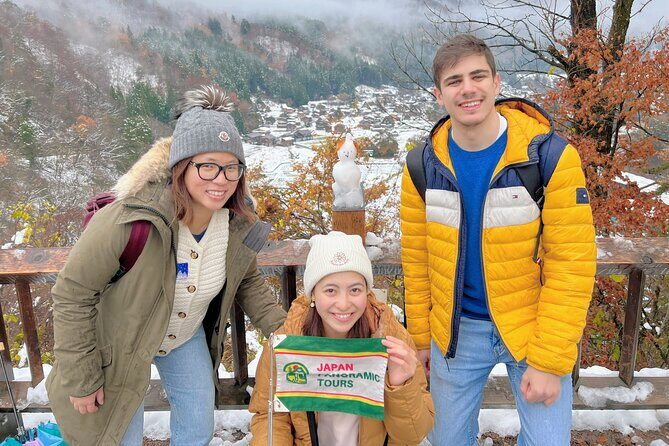 World Heritage Shirakawa-go and Experience Tours from Kanazawa - Higashi Chaya District: geisha-quarter walking time and a sweet treat option